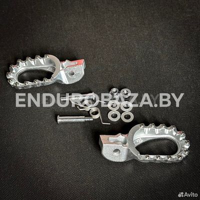 Подножки для мотоцикла AJ1 (копия S3) алюминиевые KTM 2024 K10 (разные цвета)