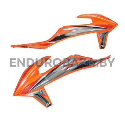 Облицовка бака Regulmoto Crosstrec, Holeshot (на пластике графика Holeshot) (оранжевый)